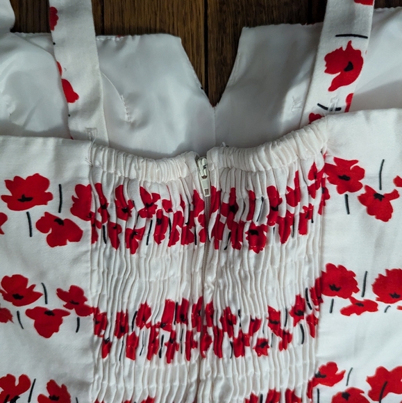 EUC poppy printed r&k originals sundress with adjustable straps, padded bust - Picture 5 of 11